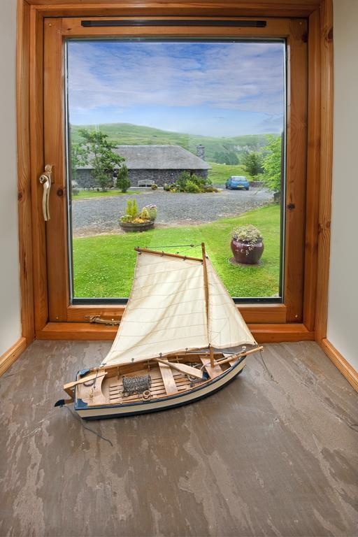 Clan Cottages Oban Room photo