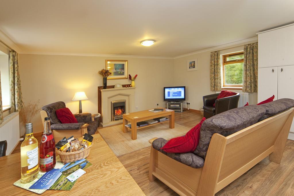 Clan Cottages Oban Room photo